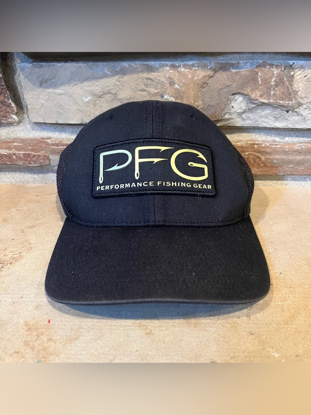 Columbia PFG Performance Fishing Gear Black Mesh Back Cap